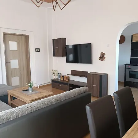 Need In Iii-7 Bed Ap- Cycling Trail